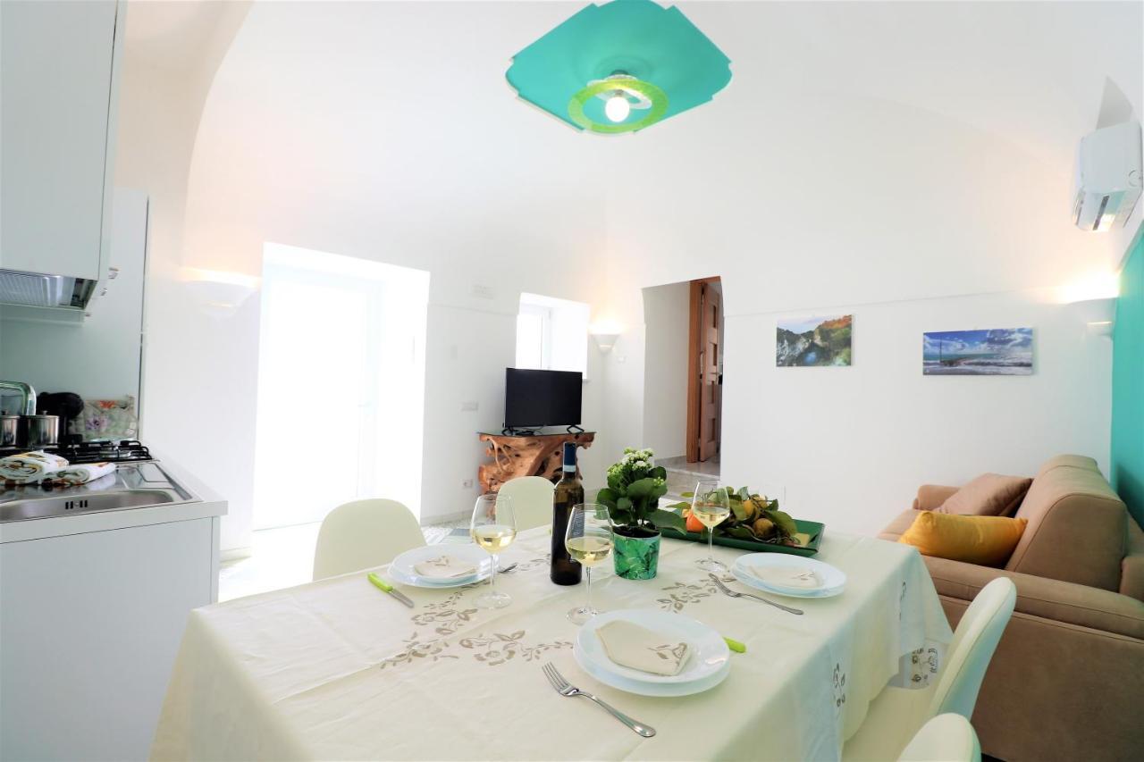 Mary'S Apartments - De Vivo Realty Massa Lubrense Exteriér fotografie