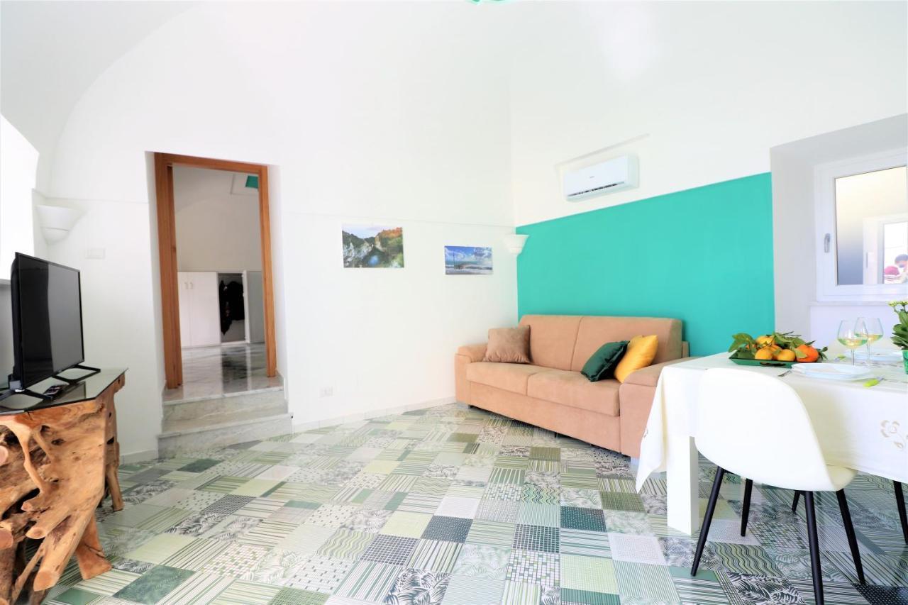 Mary'S Apartments - De Vivo Realty Massa Lubrense Exteriér fotografie