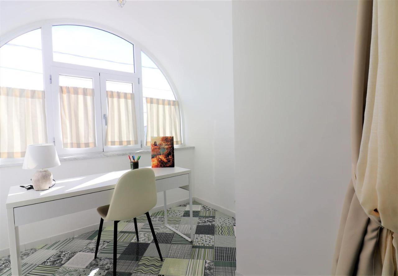 Mary'S Apartments - De Vivo Realty Massa Lubrense Exteriér fotografie