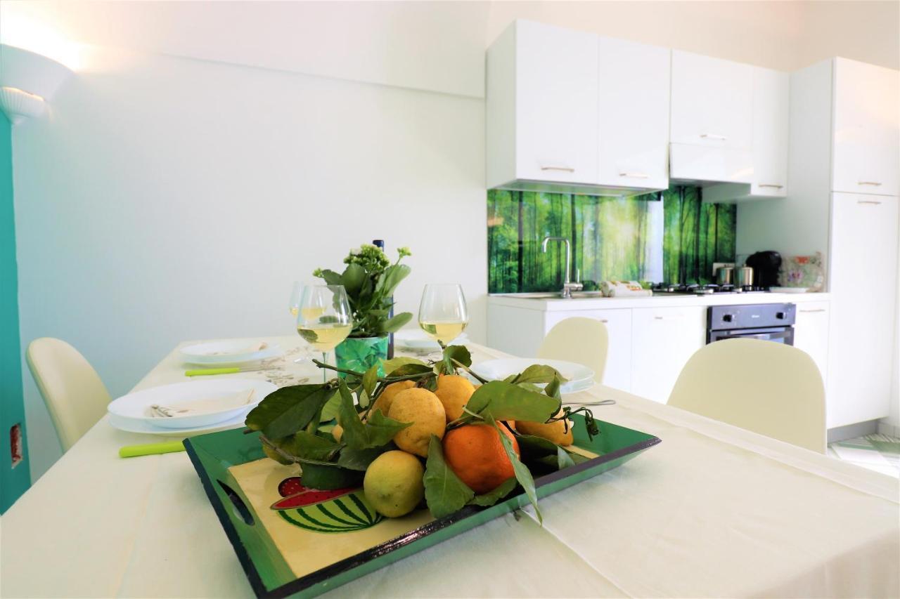 Mary'S Apartments - De Vivo Realty Massa Lubrense Exteriér fotografie
